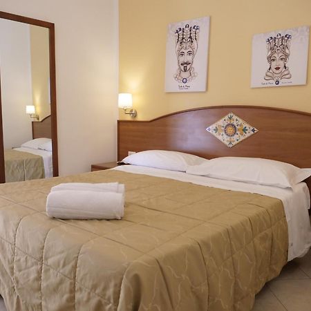 Hotel Elios Tao Таормина Экстерьер фото