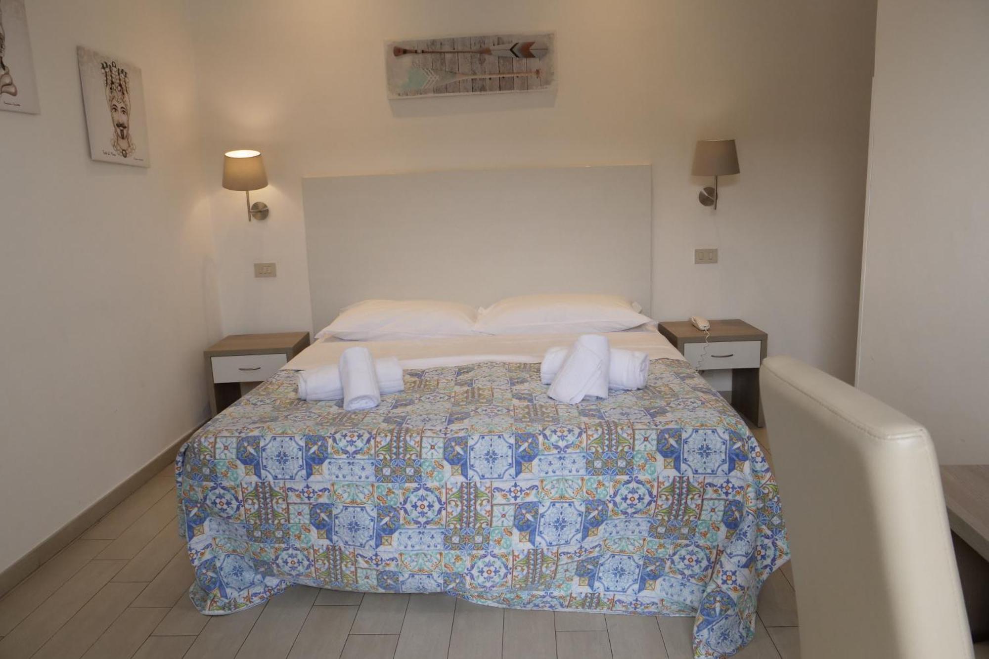 Hotel Elios Tao Таормина Экстерьер фото
