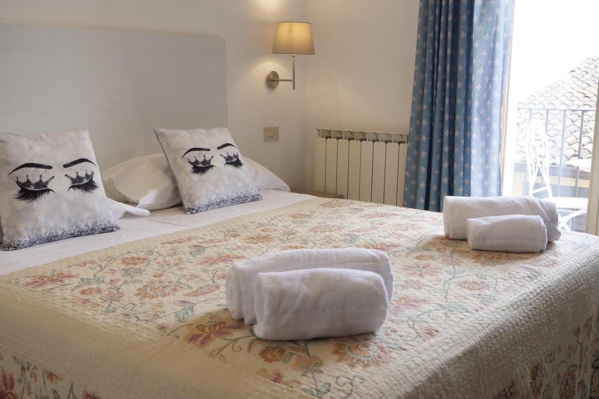 Hotel Elios Tao Таормина Экстерьер фото