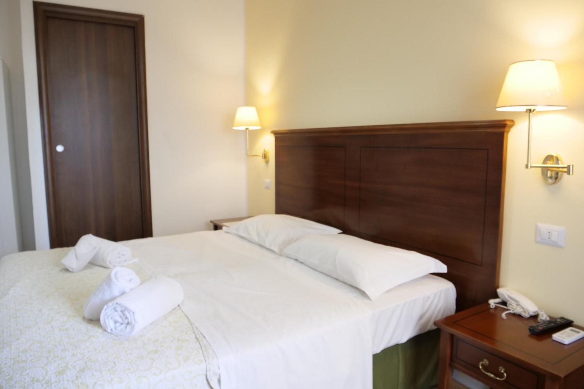 Hotel Elios Tao Таормина Экстерьер фото
