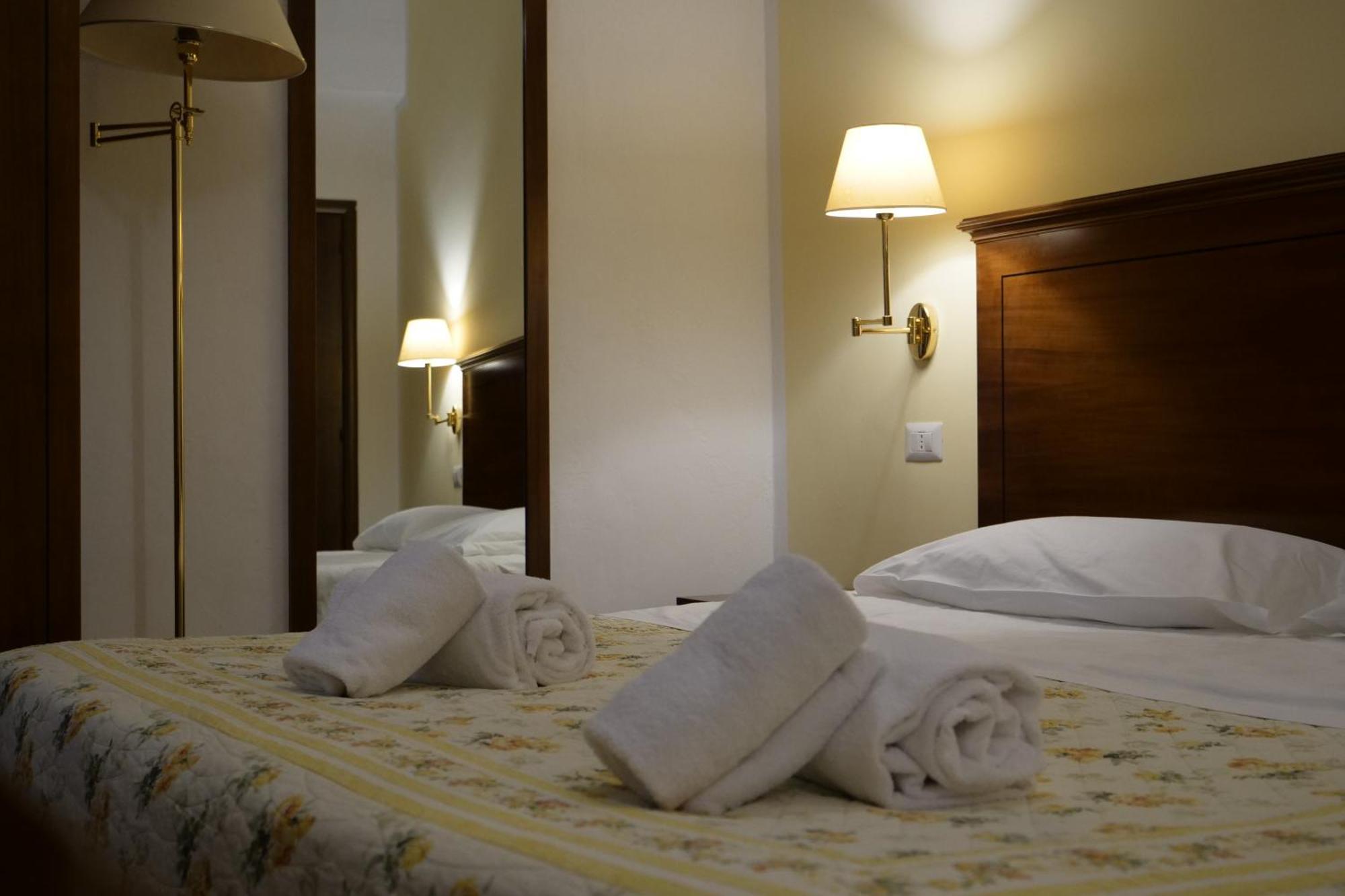 Hotel Elios Tao Таормина Экстерьер фото